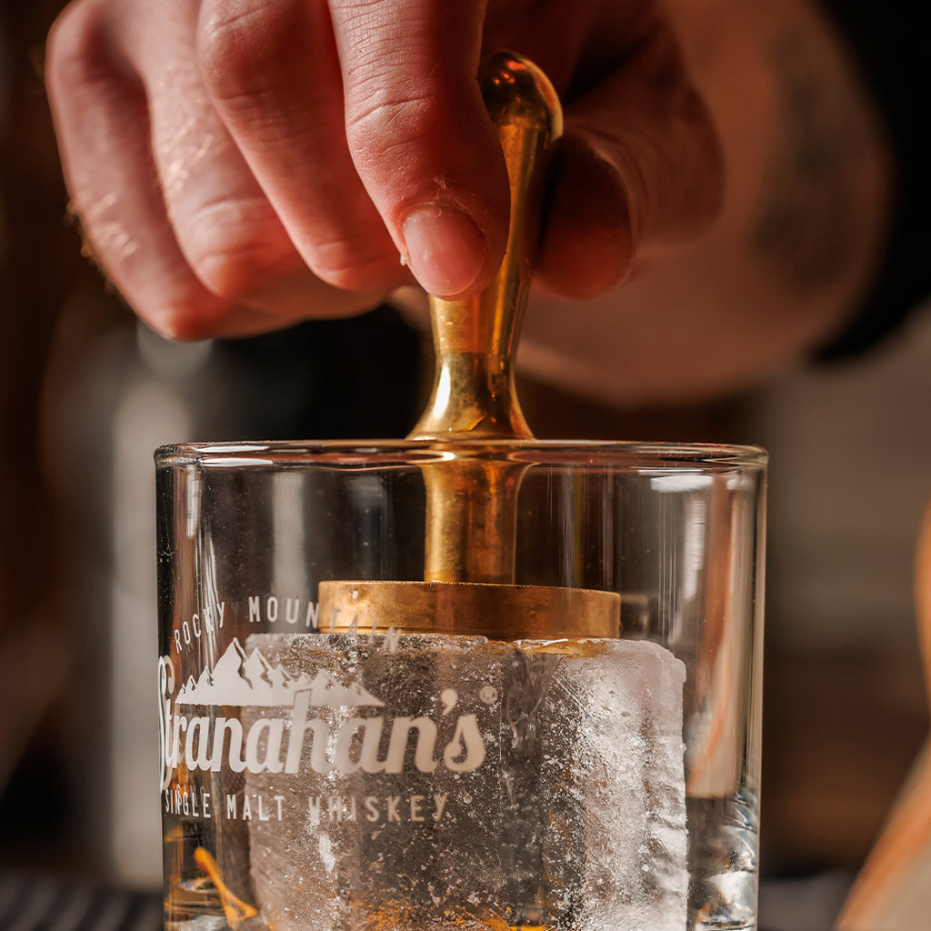 Leave your mark, one cube at a time.